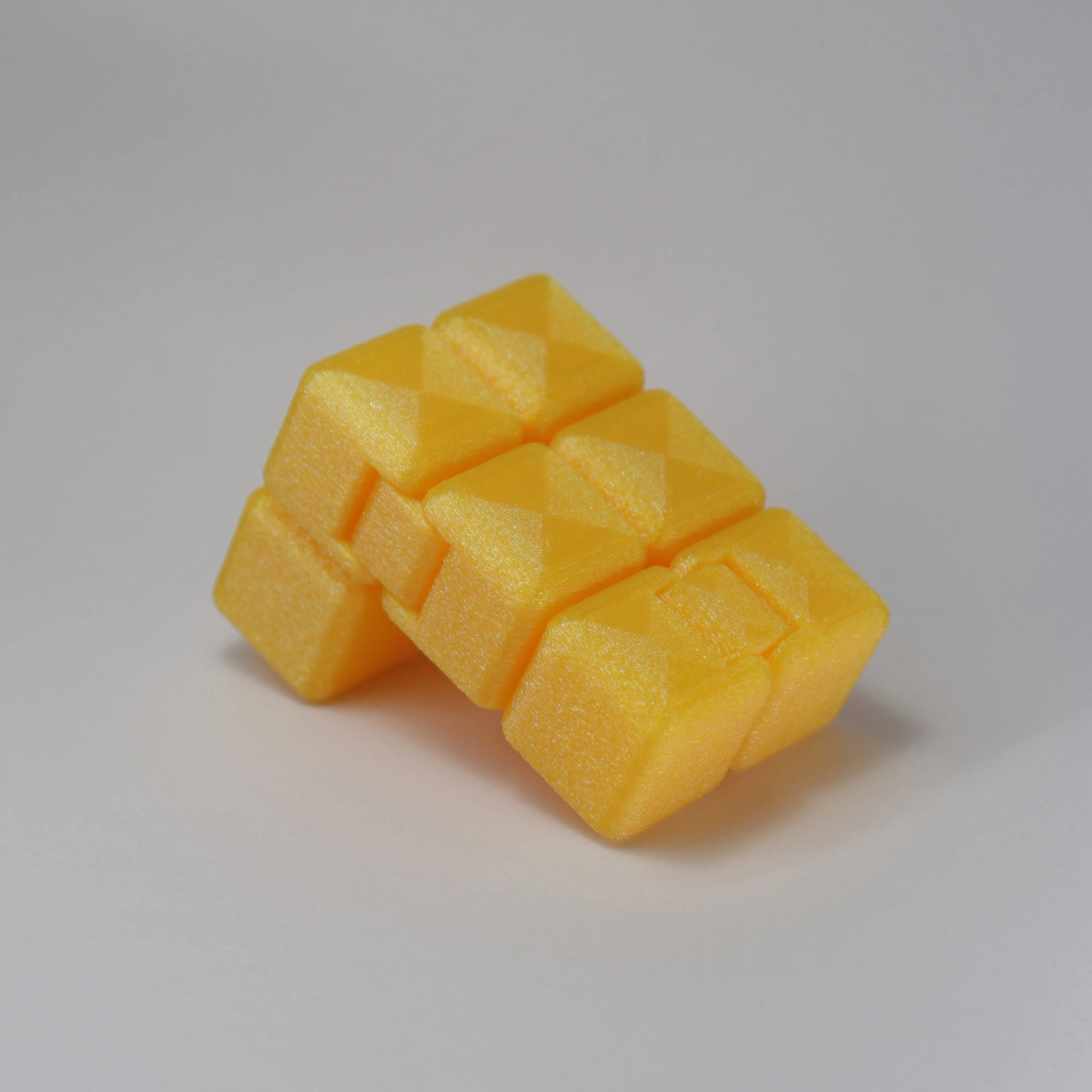Honeycrisp 🍯 Flow Cube