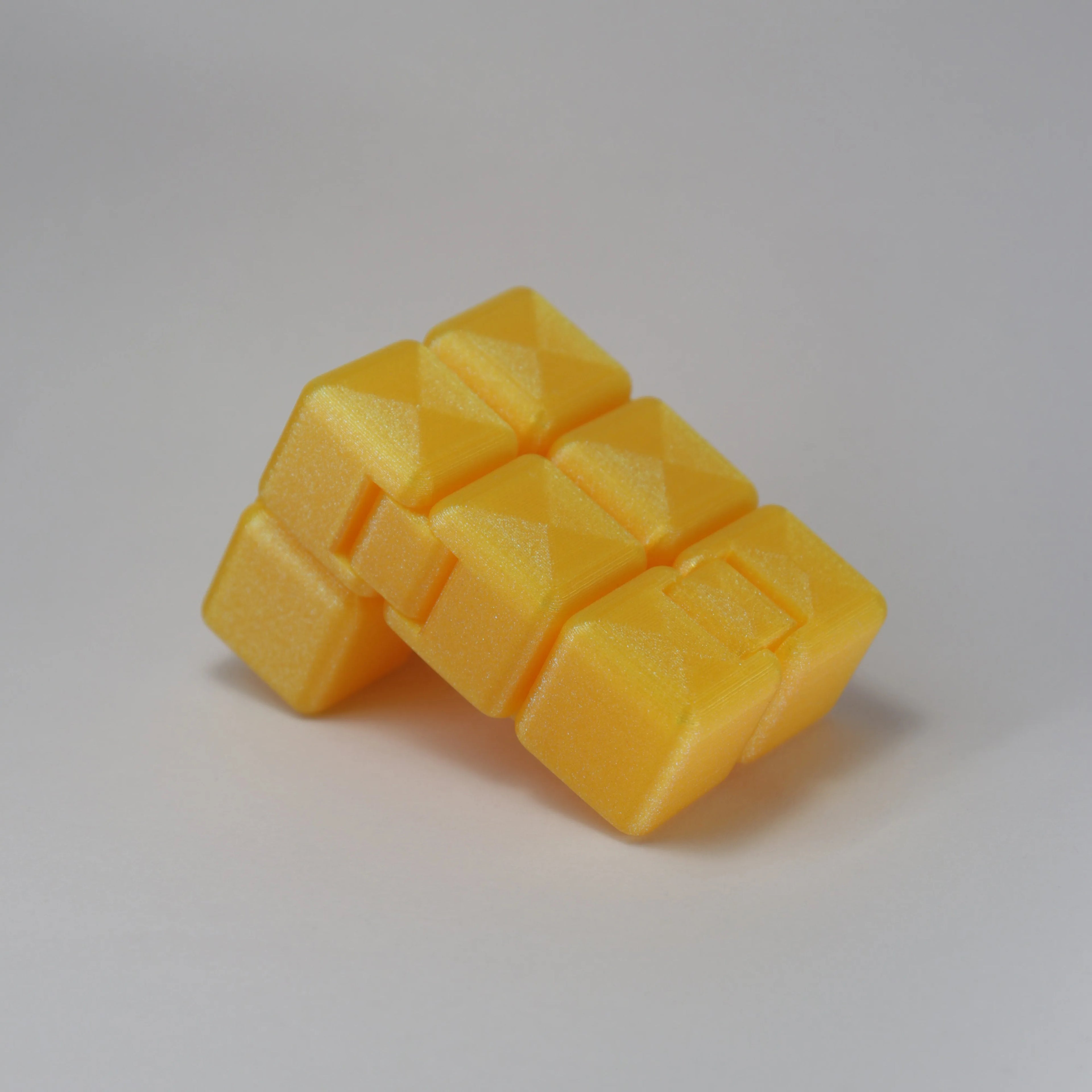 Honeycrisp 🍯 Flow Cube