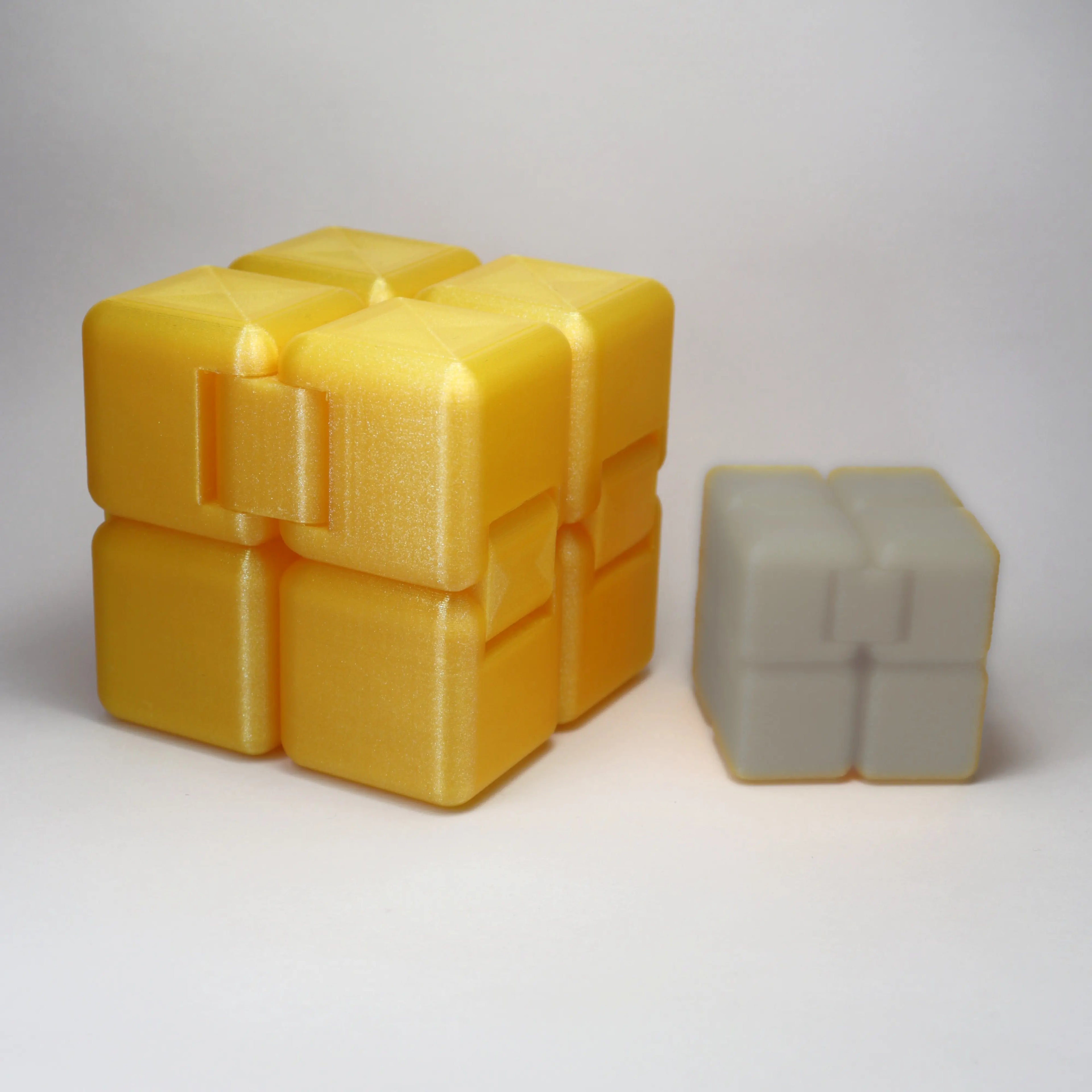 Honeycrisp 🍯 SUPER Cube